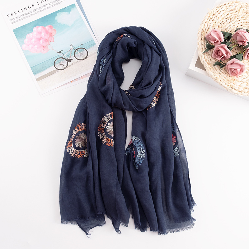 العديد من الألوان التطريز العر - مراجعة Winter Ethnic Fashion For Women وسعره